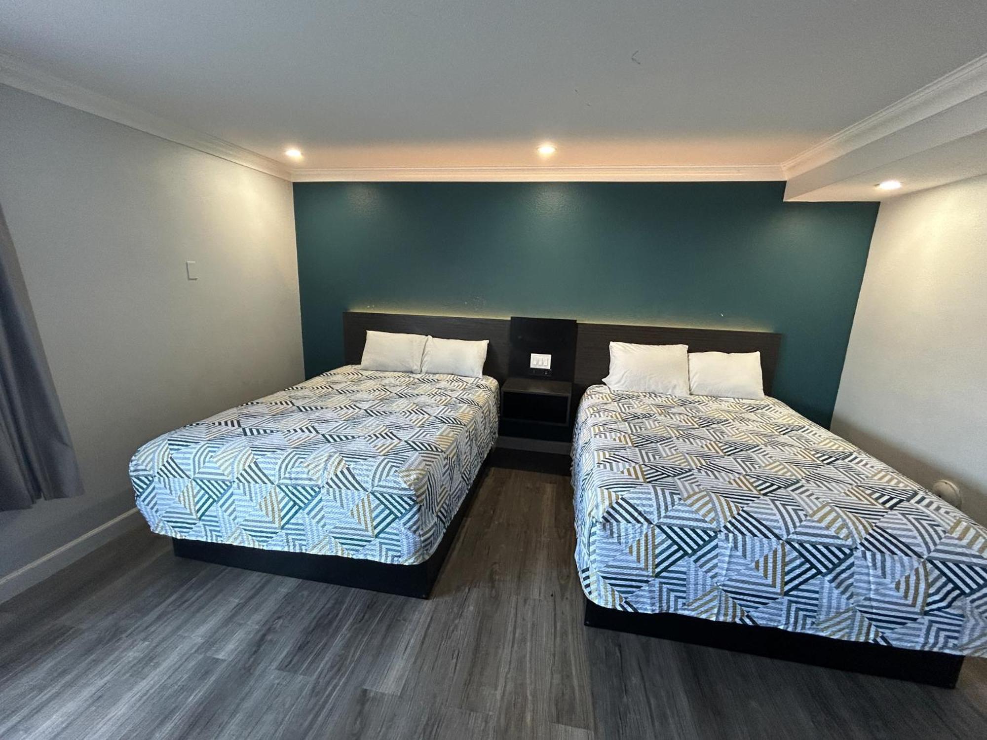 Motel 6 Buena Park, Ca Anaheim Near Maingate Knotts מראה חיצוני תמונה